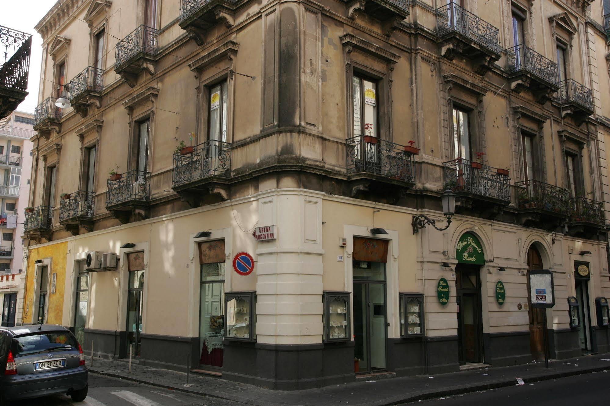 Picone Bed&Breakfast Catânia Exterior foto